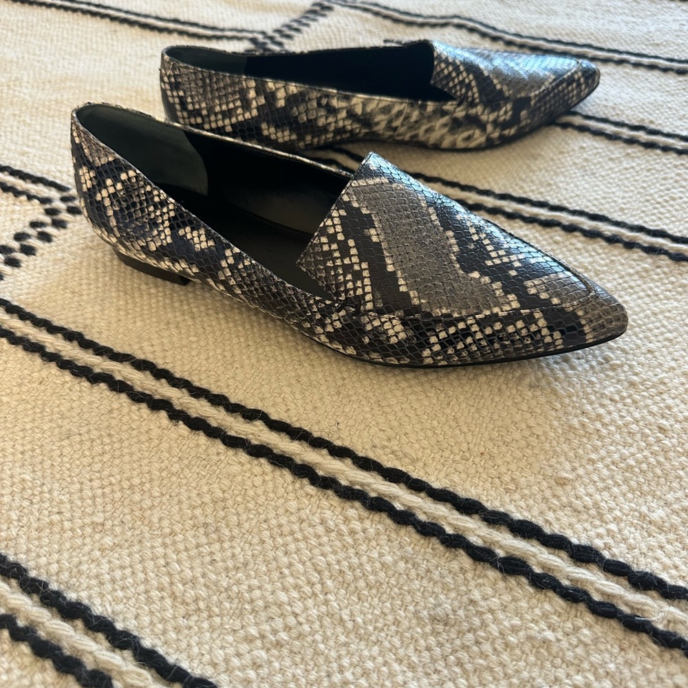 Lightly Worn Marc Fisher Python Flats Size 9.5 - image 3